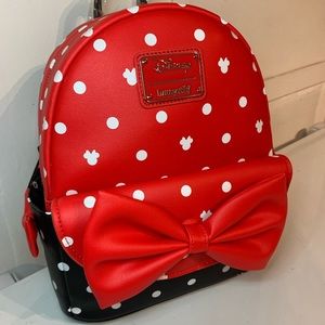 Loungefly Minnie Mouse